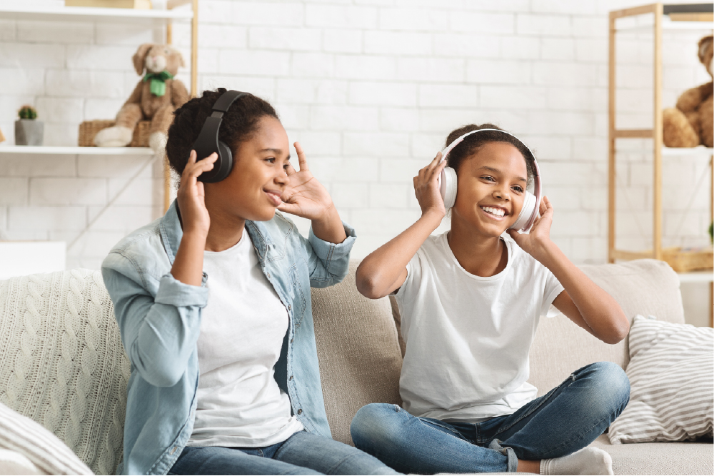 Bluetooth 6 Gerçekten Gerekli mi, İşte Tüm Yenilikler ve Farklar! 1 1000w Auracast shutterstock 1528958483