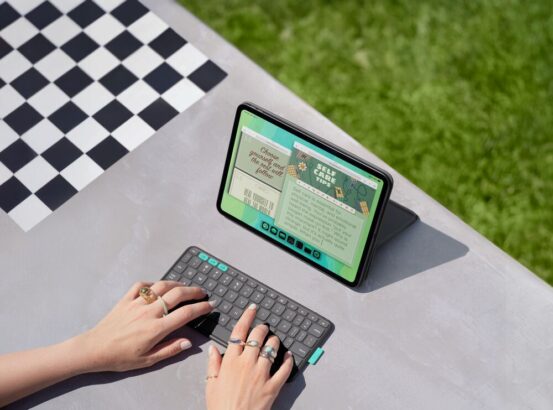 Logitech’ten iPad’ler için Şıklığı ve İşlevselliği Buluşturan Yeni Flip Folio 51 Flip Folio