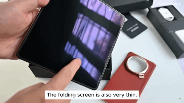 Honor Magic V5’in Kutusu Açıldı: En İnce Katlanabilir Telefon Sahneye Çıkıyor 31 Honor Magic