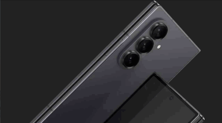 Samsung’un Katlanabilir Serisi Yeni Bir Çağa Giriyor: Gemini Live Dönemi Başlıyor 18 Samsung