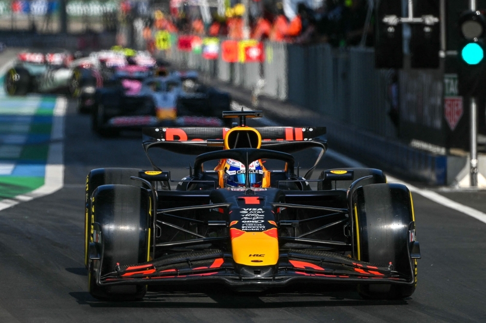 Apple ve Formula 1 El Sıkışmak Üzere: Yeni Dönem Başlıyor mu? 1 f1 2