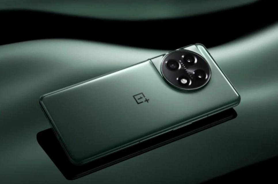 OnePlus 11'e Gelen Yeni Güncellemeyle Kamera ve Sistem Özellikleri Geliştirildi 1 OnePlus 11