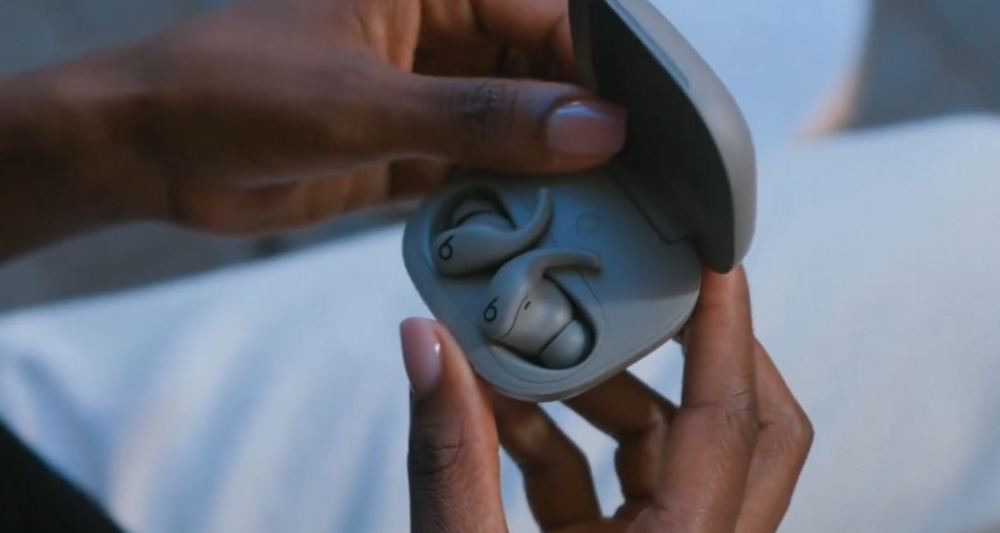 Beats Powerbeats Fit