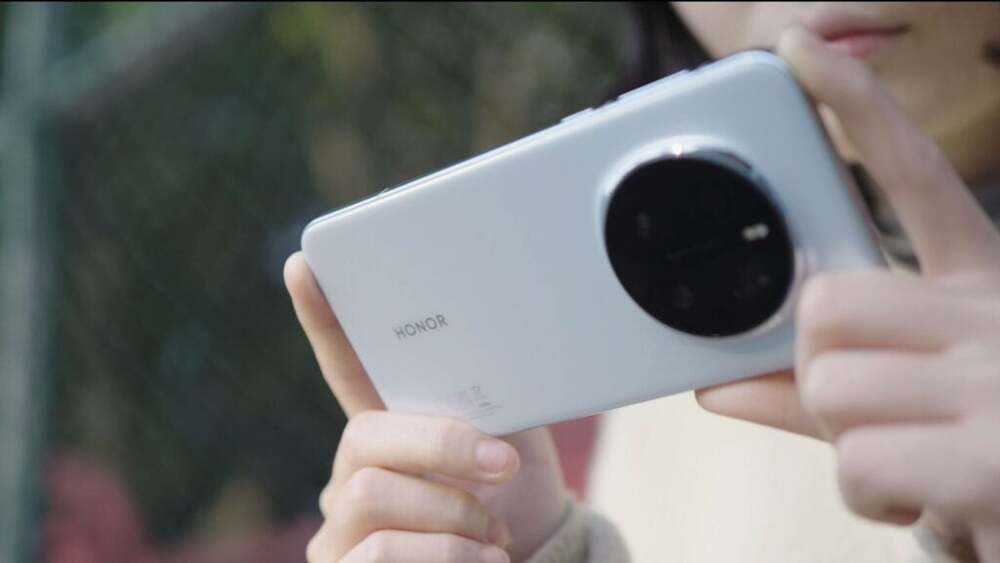 Honor Magic 8 ve MagicPad 3 Pro, 15 Ekim’de Tanıtılacak 1 Magic7 Pro00007 1024x576 1