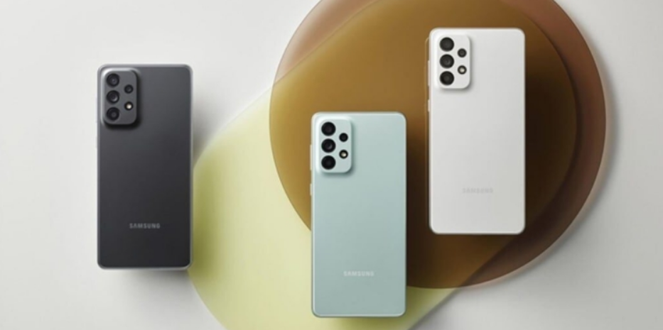 Samsung Galaxy A77 1