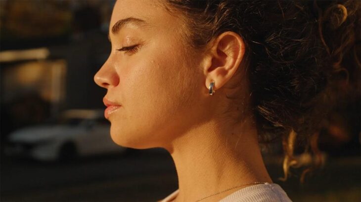 Giyilebilir Teknolojide Yeni Moda: Akıllı Yüzük Bitti, Sıra Akıllı Küpede! 23 akil