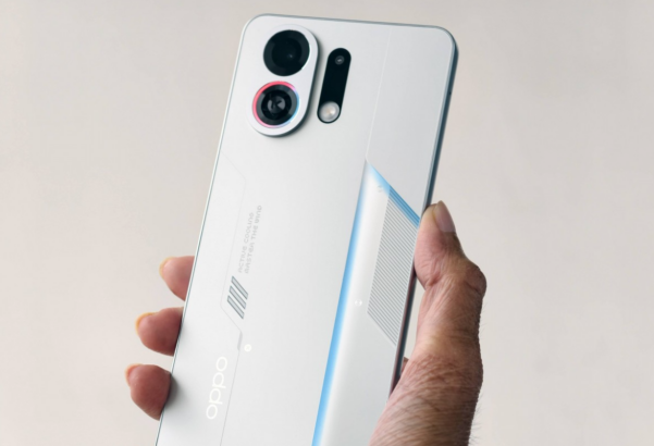 Oyun Telefonu Gücü, Amiral Gemisi Kamerası: Oppo K15 Turbo Pro Ezber Bozuyor 17 Oppo K15 Turbo Pro