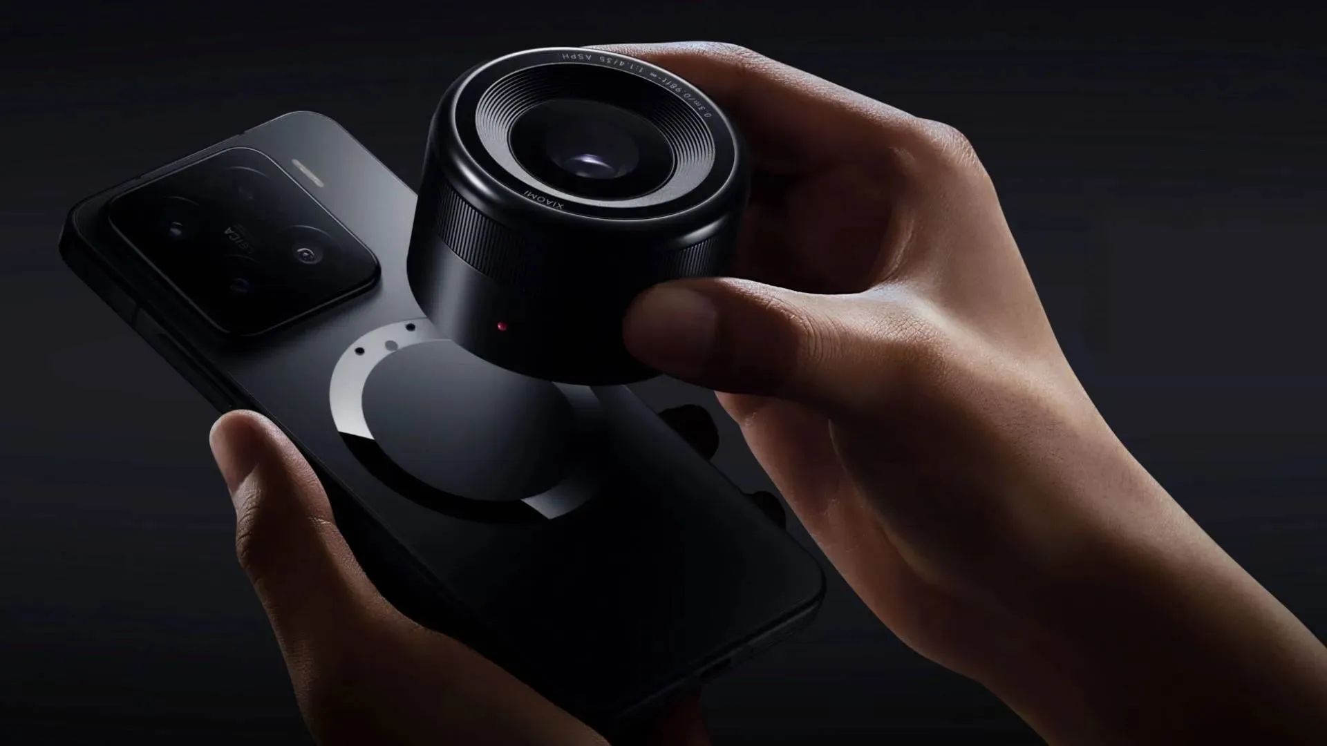 Xiaomi'nin Sıra Dışı Telefon Aksesuarı Üretime Girdi