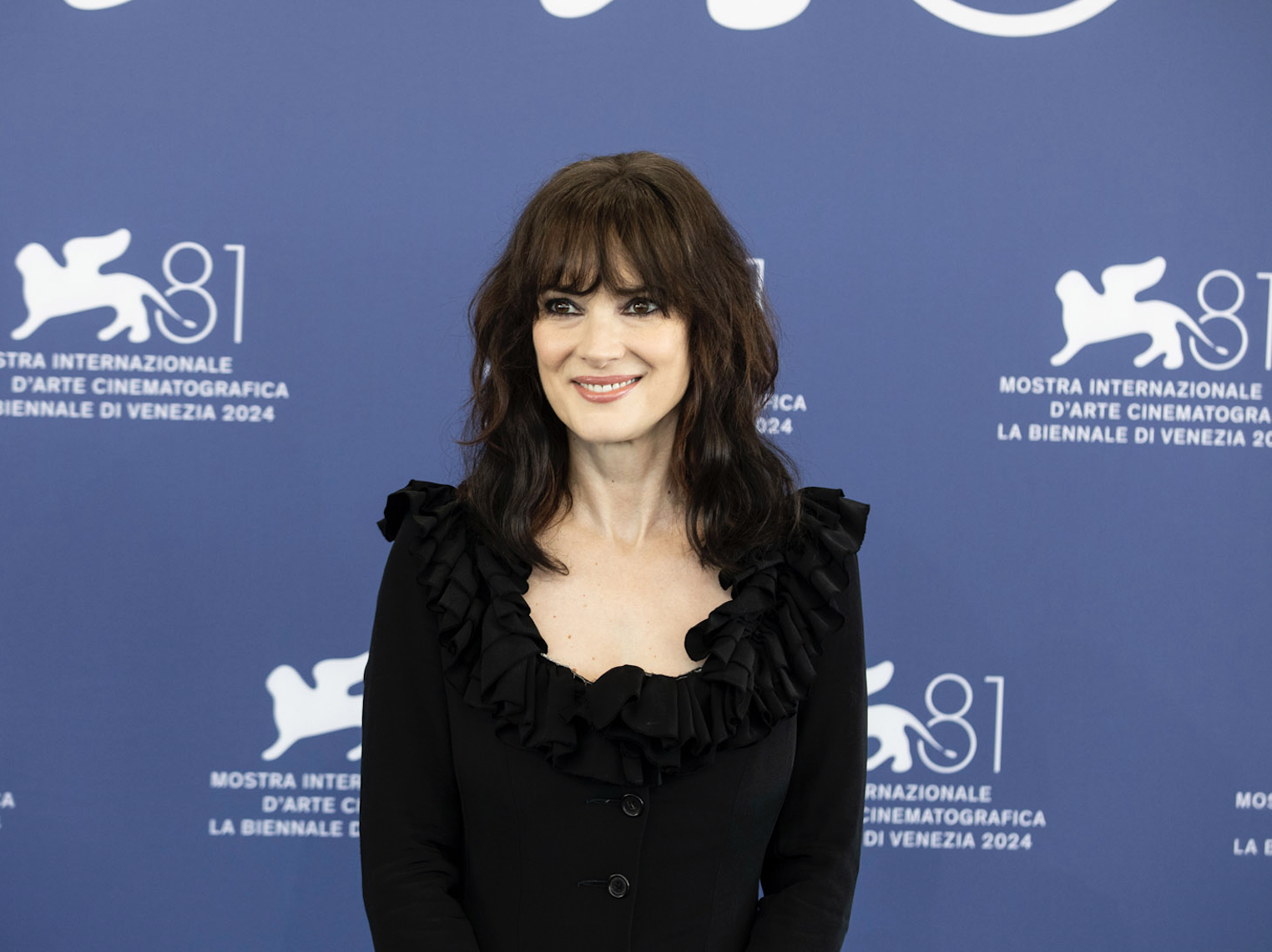 WEDNESDAY’İN ÜÇÜNCÜ SEZONUNUN ÇEKİMLERİ İRLANDA’DA BAŞLADI