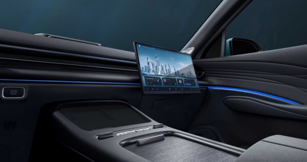 OMODA 7 Yenilikçi Star Track Kayar Ekranı ile Akıllı Mobiliteyi Yeniden Tanımlıyor! 2 OMODA 7