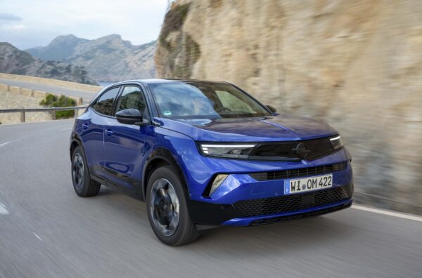 48V Hibrit Teknolojisine Sahip Opel Corsa ve Mokka Türkiye’de! 3 Mokka