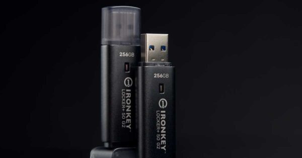 IronKey Locker+ 50 G2 : 256-bit Donanım Tabanlı Şifrelemeye Sahip USB Sürücü 2 Kingston Digital, yeni nesil IronKey Locker+ 50 G2 (LP50 G2) donanım tabanlı şifrelemeye sahip USB flash sürücüsünü tanıttı.