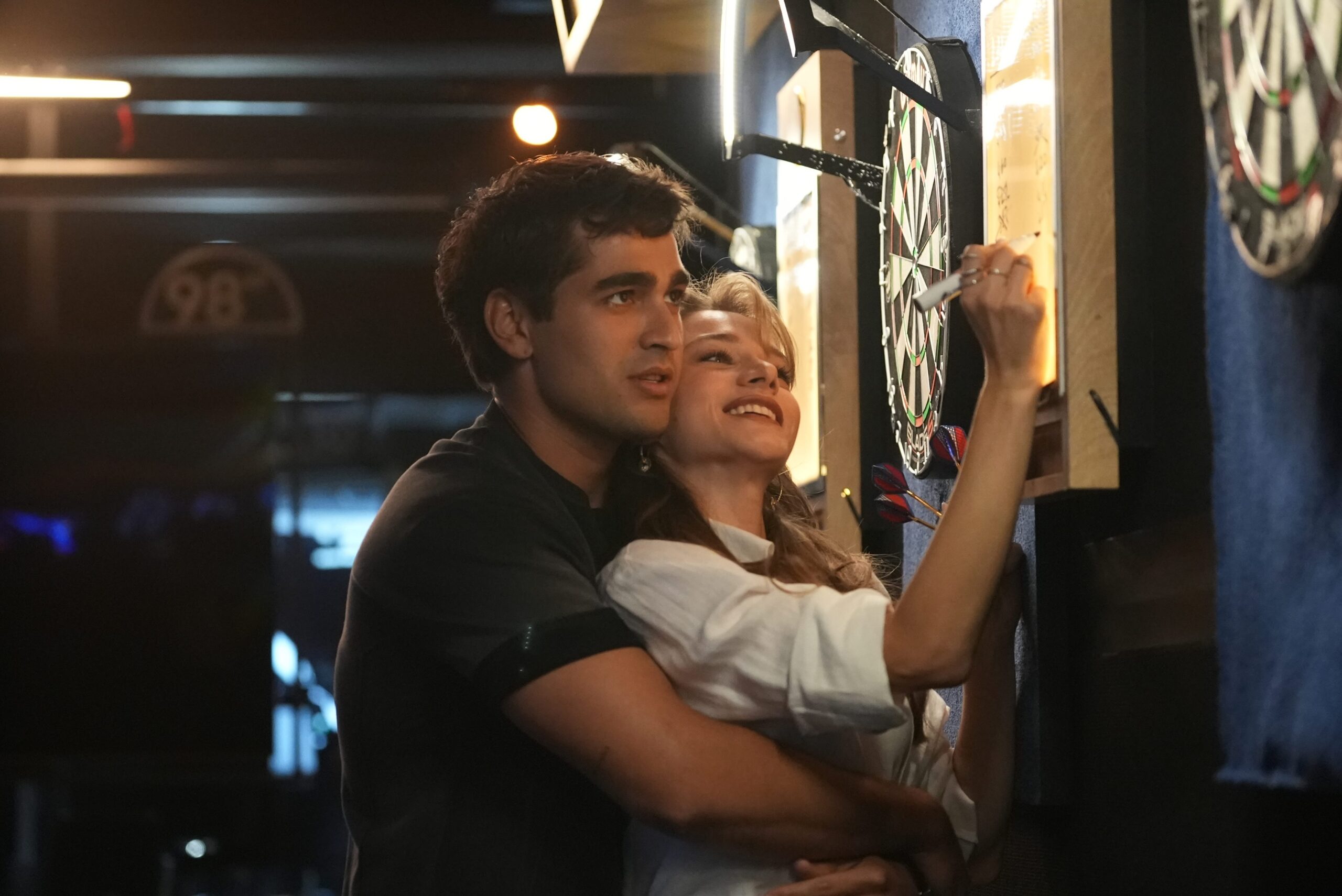 BİZE Bİ ŞEY OLMAZ DİZİSİNİN FRAGMANI YAYINLANDI