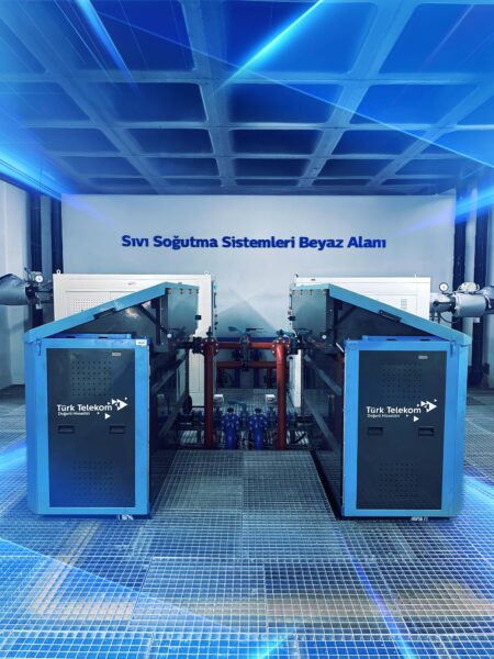 Türk Telekom Veri Merkezi Dünya Standartlarının Ötesinde 3 Türk Telekom Veri Merkezi Dünya Standartlarının Ötesinde