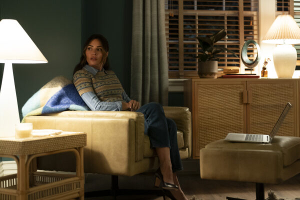 FENOMEN DİZİ PARADISE 3. SEZON ONAYINI ALDI! 4 1774357276 Disney Paradise 5