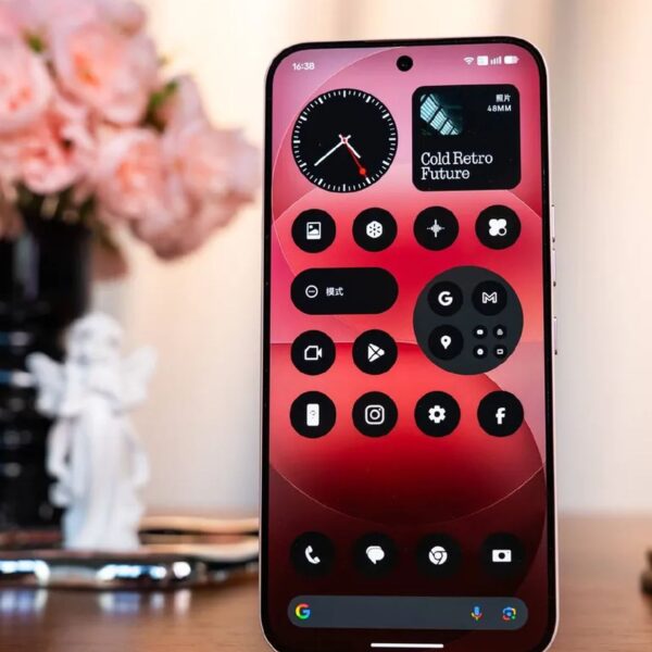 Nothing Phone (4a) Pro: Şeffaflığa Veda, 137 Mini-LED'e Merhaba!