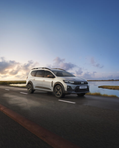  RENAULT, OTOMOTİV PAZARI LİDERLİĞİNİ İLK ÇEYREKTE DE SÜRDÜRDÜ