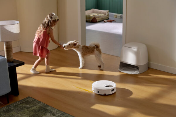 Roborock Qrevo Curv 2 Flow: Rulo Mop Teknolojisi ile Temizlikte Yeni Bir Dönem