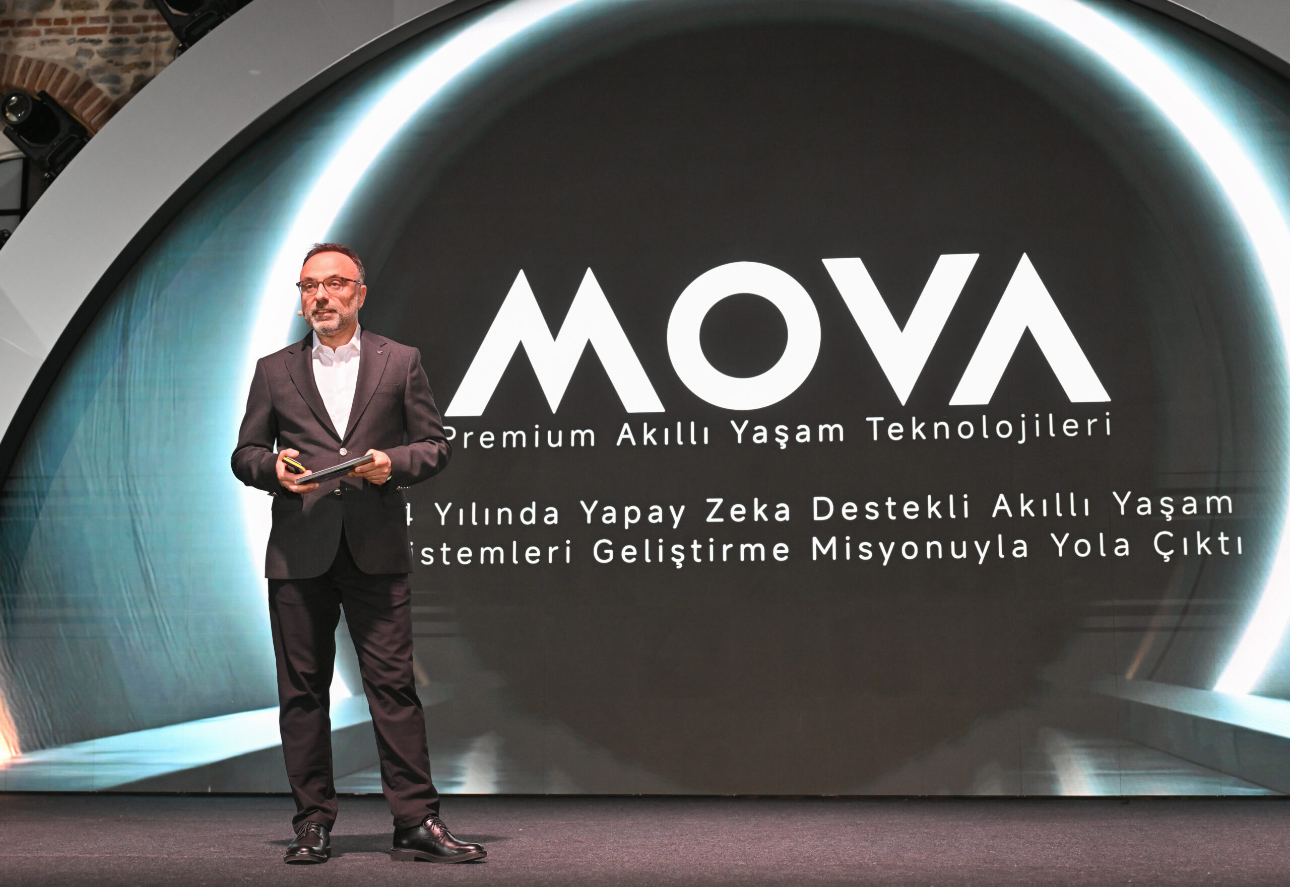 MOVA Türkiye Lansmanını Gerçekleştirdi: Akıllı Yaşam Teknolojileri Sahneye Çıktı