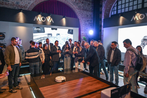 MOVA Türkiye Lansmanını Gerçekleştirdi:   Akıllı Yaşam Teknolojileri Sahneye Çıktı