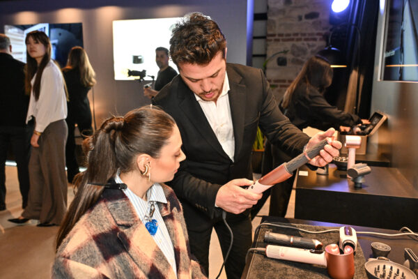 MOVA Türkiye Lansmanını Gerçekleştirdi:   Akıllı Yaşam Teknolojileri Sahneye Çıktı