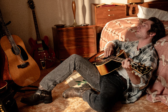  BRUCE SPRINGSTEEN’İN BAŞARI HİKAYESİ, BEYAZPERDENİN ARDINDAN SEYİRCİLERLE BULUŞUYOR 