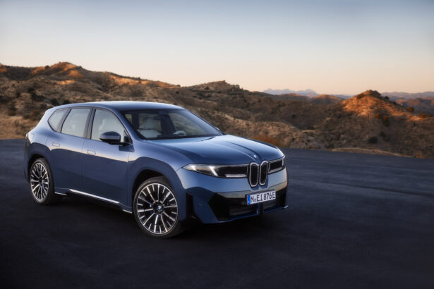PIRELLI BMW iX3 İÇİN HER İKİSİ DE ELECT TEKNOLOJİSİNE SAHİP İKİ ÖZEL P ZERO LASTİĞİ GELİŞTİRDİ