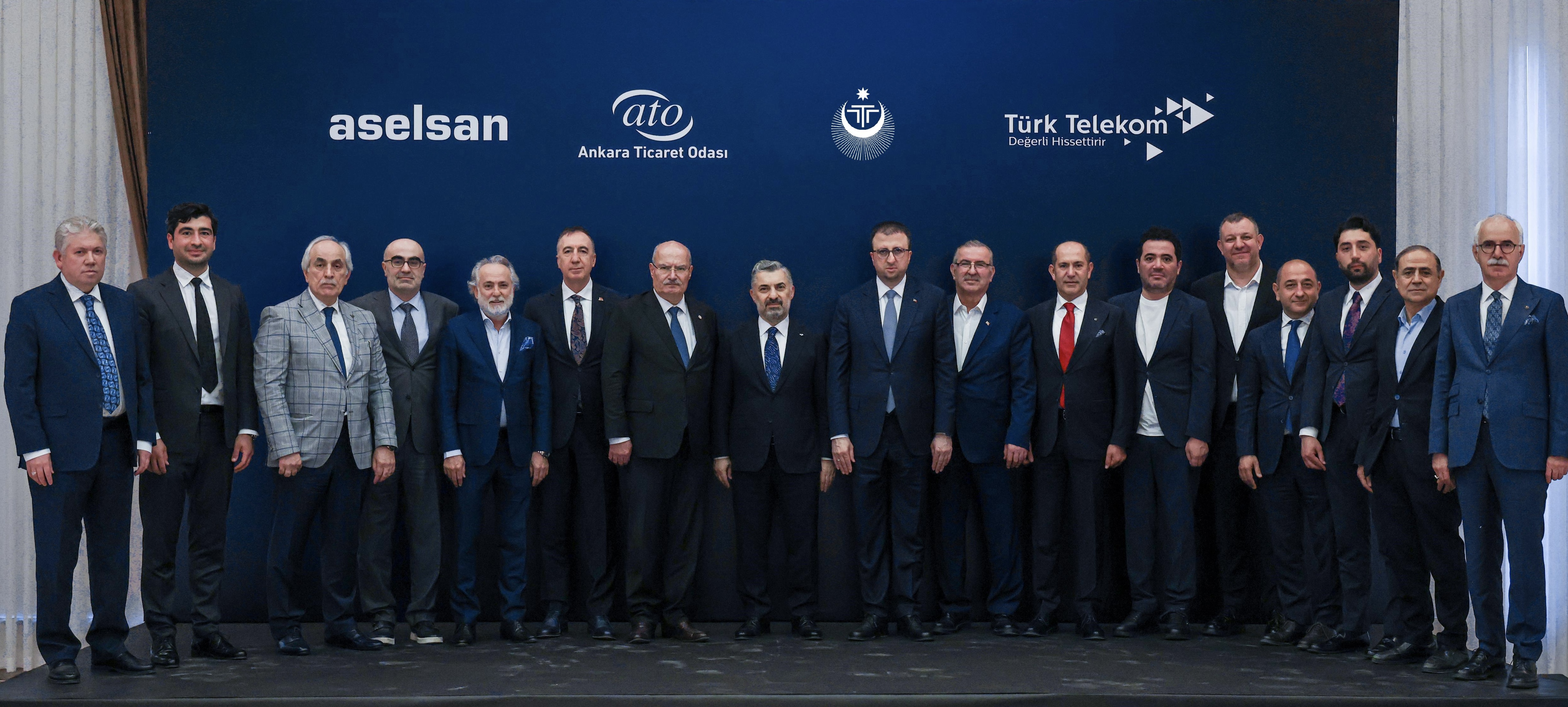 Türk Telekom’dan Milli Haberleşme Cihazları İçin Tarihi Adım Ve Stratejik Ortaklık