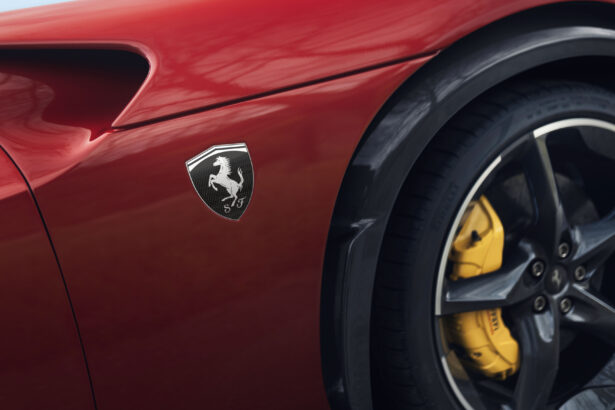 FERRARI PUROSANGUE HANDLING SPECIALE İLE SPORTİFLİĞİ YENİDEN TANIMLIYOR