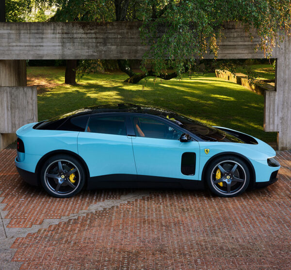 ferrari luce 2