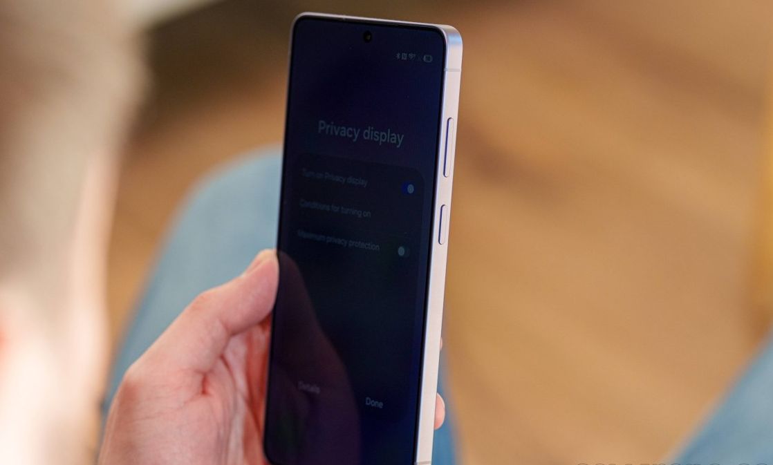 Ekran Güvenliğinde Devrim: Xiaomi 18 Pro Donanımsal Gizlilik Filtresiyle Gelebilir