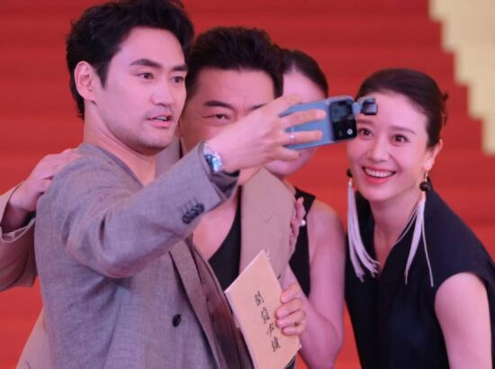 HONOR, Robot Phone’la Sinema Sahnesine Çıktı