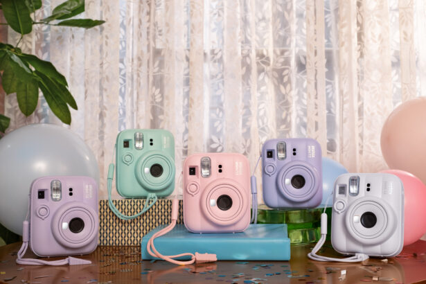 instax mini 13 ve Yeni instax mini Film Pastel Galaxy Satışta 