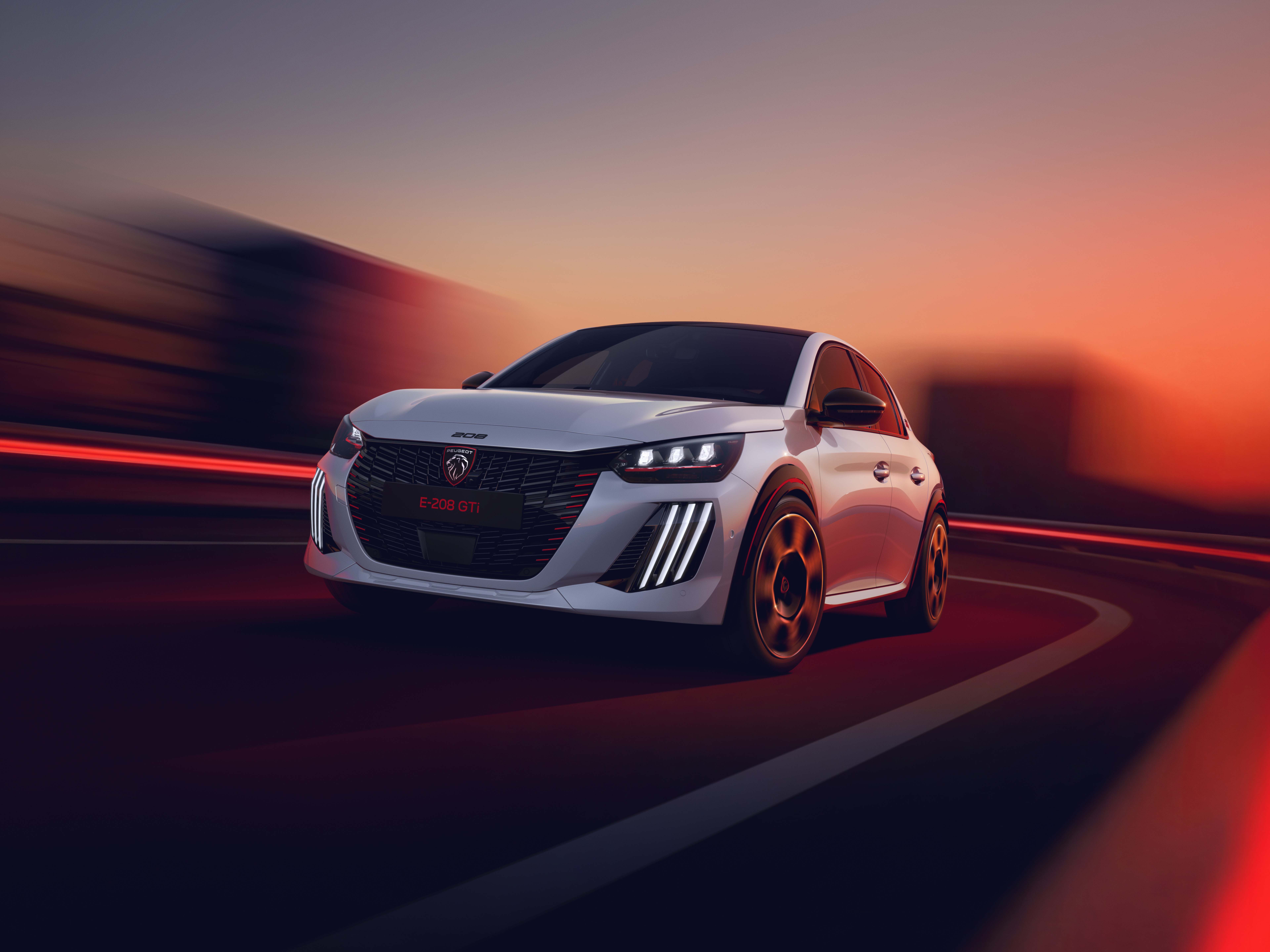 YENİ PEUGEOT E-208 GTi LE MANS’TA ÖRTÜLERİNİ KALDIRDI! 1 E-208 GTi
