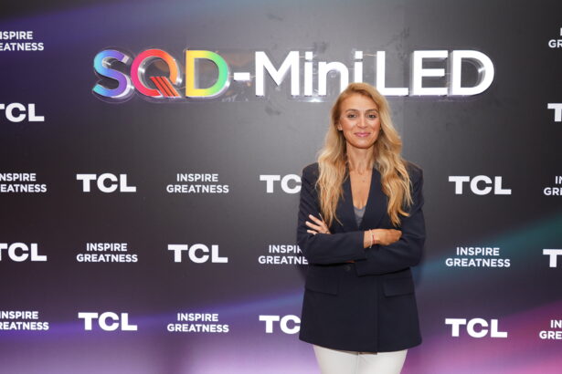  CL, yüksek parlaklık seviyesi, sinematik düzeyde renk hassasiyeti, gelişmiş hareket kontrolü ve Bang & Olufsen ile ONKYO imzalı sürükleyici ses deneyimi sunan yeni nesil SQD-Mini LED TV serisini Türkiye'de kullanıcılarla buluşturuyor.