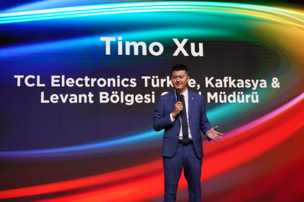  CL, yüksek parlaklık seviyesi, sinematik düzeyde renk hassasiyeti, gelişmiş hareket kontrolü ve Bang & Olufsen ile ONKYO imzalı sürükleyici ses deneyimi sunan yeni nesil SQD-Mini LED TV serisini Türkiye'de kullanıcılarla buluşturuyor.