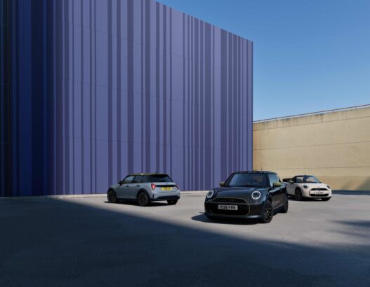 MINI Cooper Paul Smith Edition Ön Siparişe Açıldı 2 MINI Cooper Paul Smith Edition Ön Siparişe Açıldı
