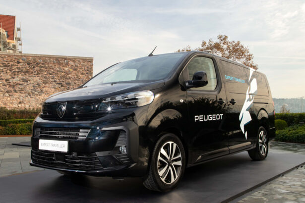 PEUGEOT RIFTER, MADE IN TÜRKİYE ETİKETİYLE BURSA’DA ÜRETİLECEK!