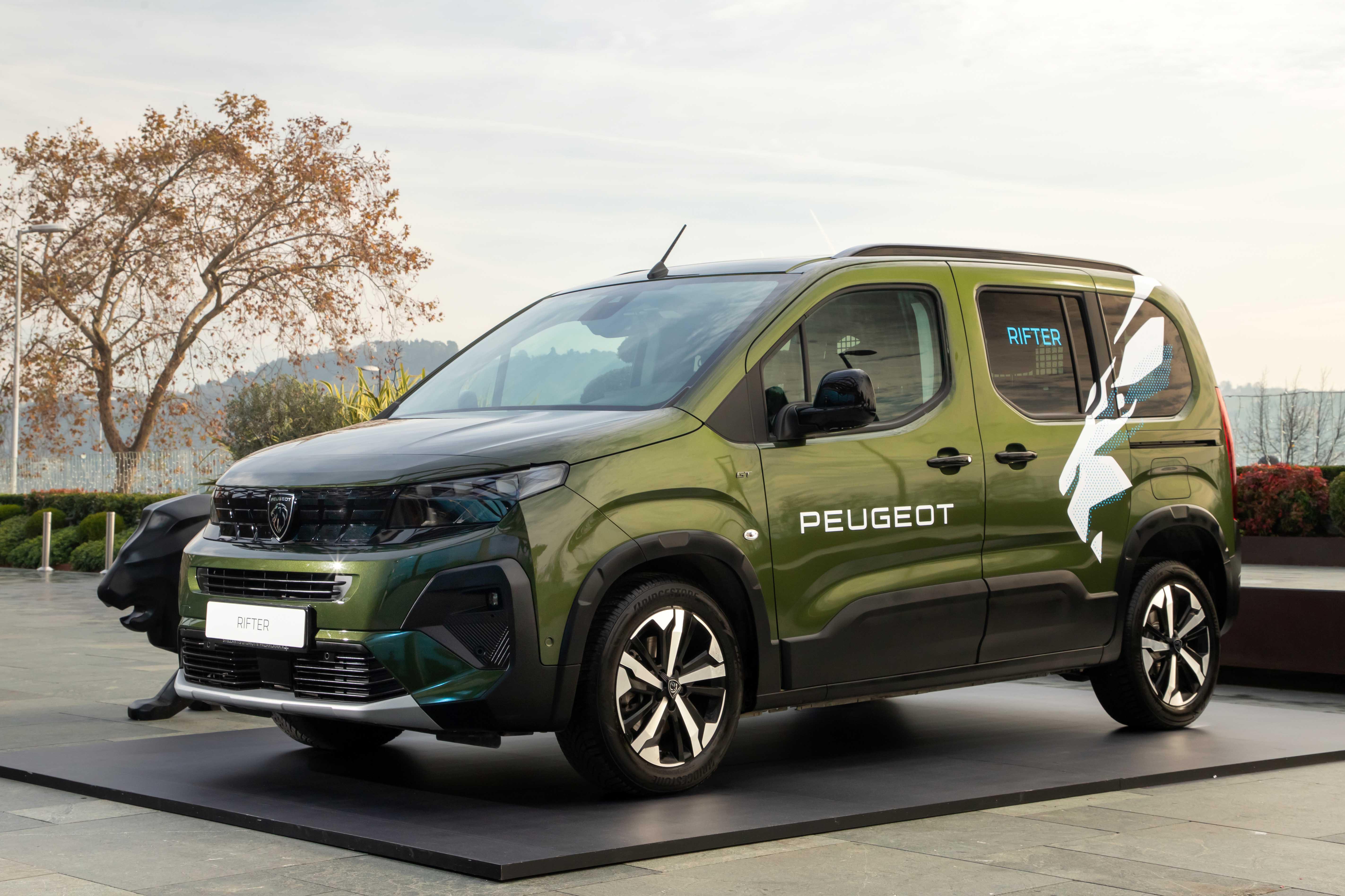 PEUGEOT RIFTER, MADE IN TÜRKİYE ETİKETİYLE BURSA’DA ÜRETİLECEK!