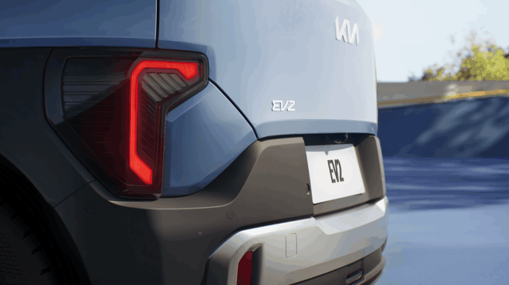 EV2