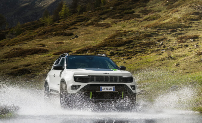 Jeep Avenger ve Yeni Compass Satışları 5 Bin 67 Adede Ulaştı!
