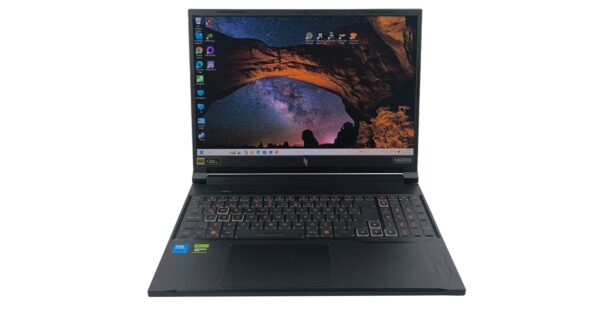 Acer Nitro V 16 (ANV16-72) İncelemesi: Dengeli Güç ve Performans