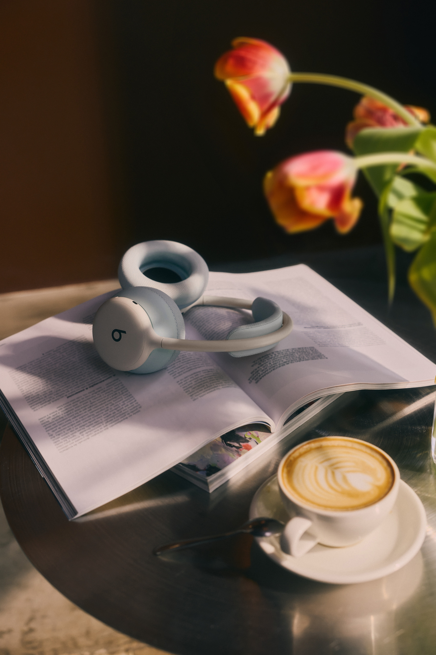 BEATS YENİ KULAK ÜSTÜ KULAKLIĞI BEATS 360’I TANITTI
