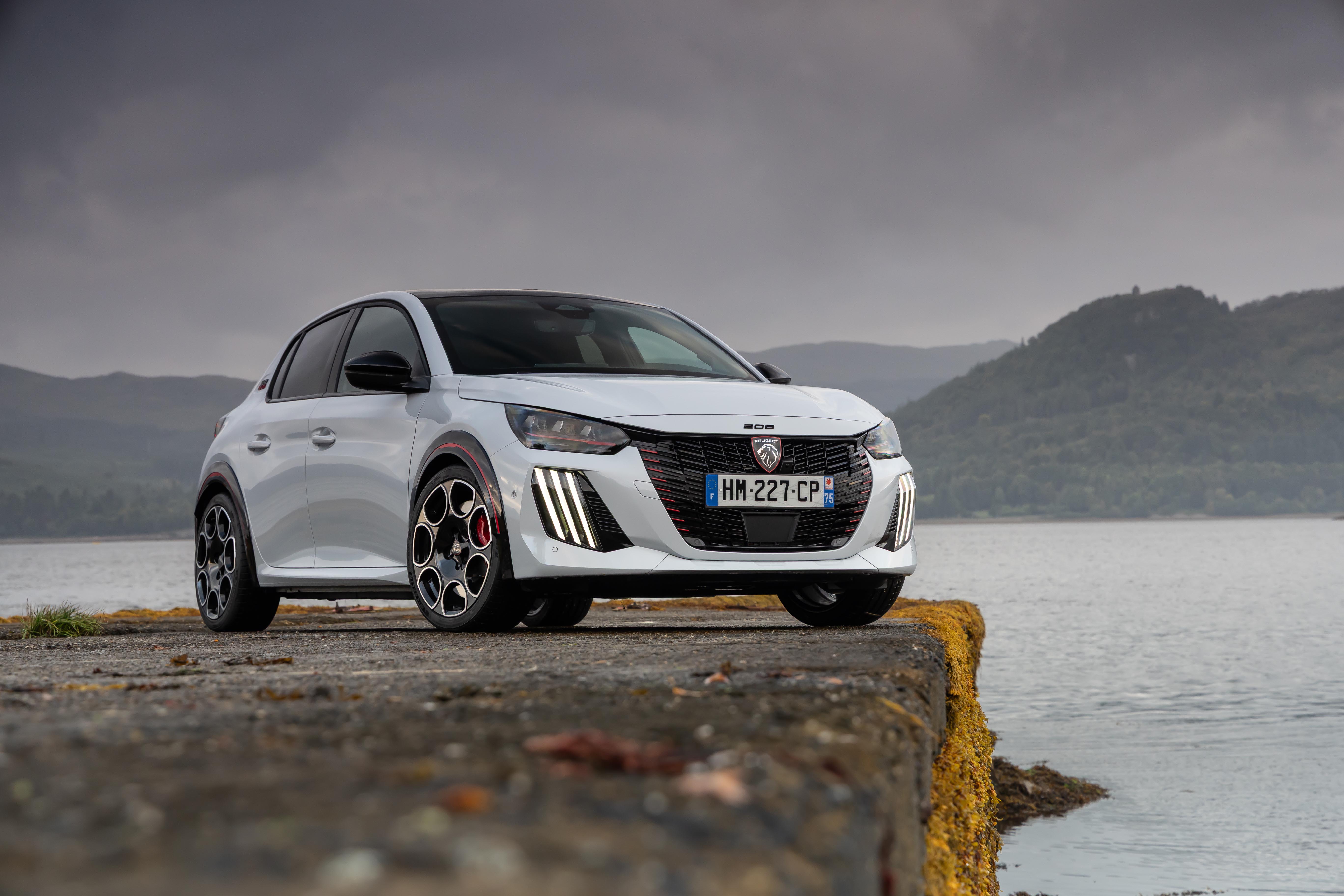 E-208 GTi