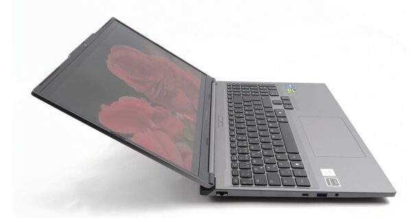 GAME GARAJ - SLAYER X7T-5060 gaming laptop incelemesi