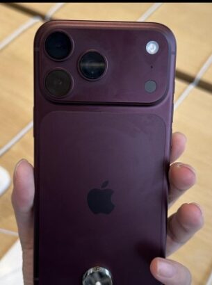 iPhone 18 Pro’da Renk Solması Kabusu Yeniden Başladı 2 iPhone 18 Pro’da Renk Solması Kabusu Yeniden Başladı