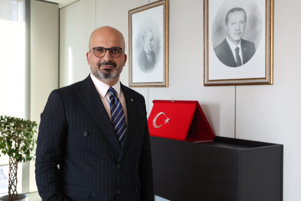 Halkbank Ürün ve Hizmetleri Artık ChatGPT’de Yapay Zekâ ile Yılda 270 Milyon TL Tasarruf 2 Halkbank Ürün ve Hizmetleri Artık ChatGPT’de Yapay Zekâ ile Yılda 270 Milyon TL Tasarruf
