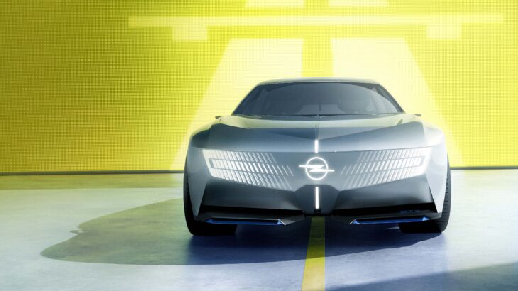 Opel, STX Concept ile Station Wagon Dünyasında Yeni Dönemin Kapılarını Aralıyor! 14 STX Concept